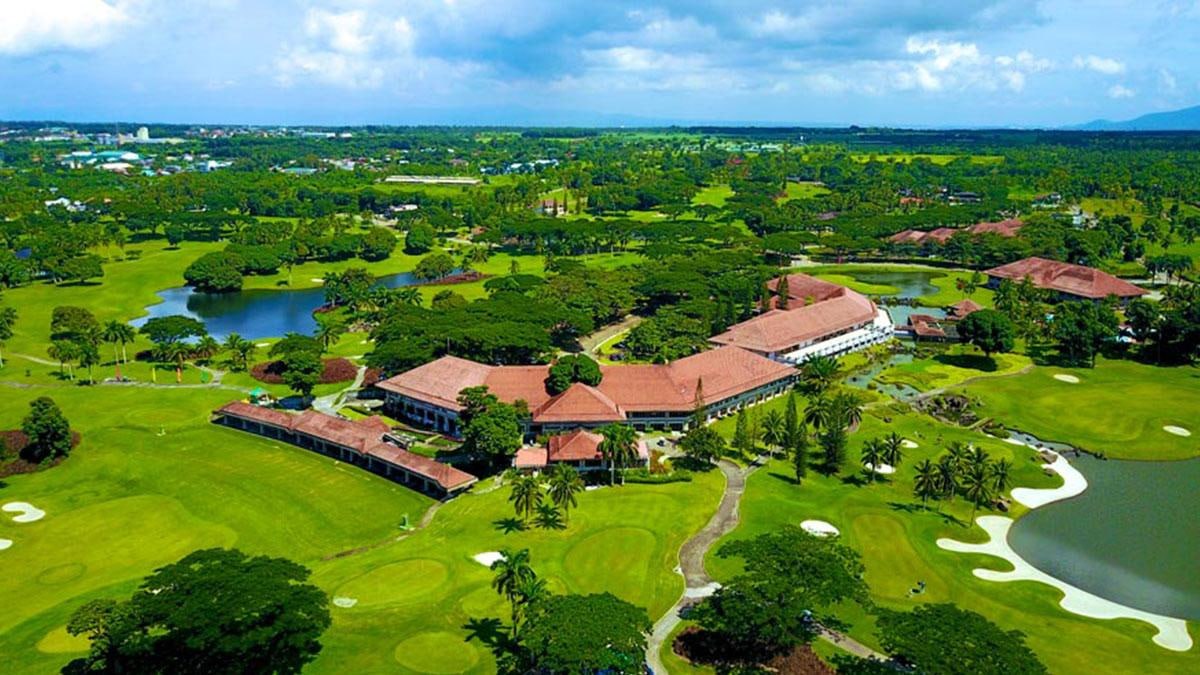 Mount Malarayat Golf & Country Club editorial view 1