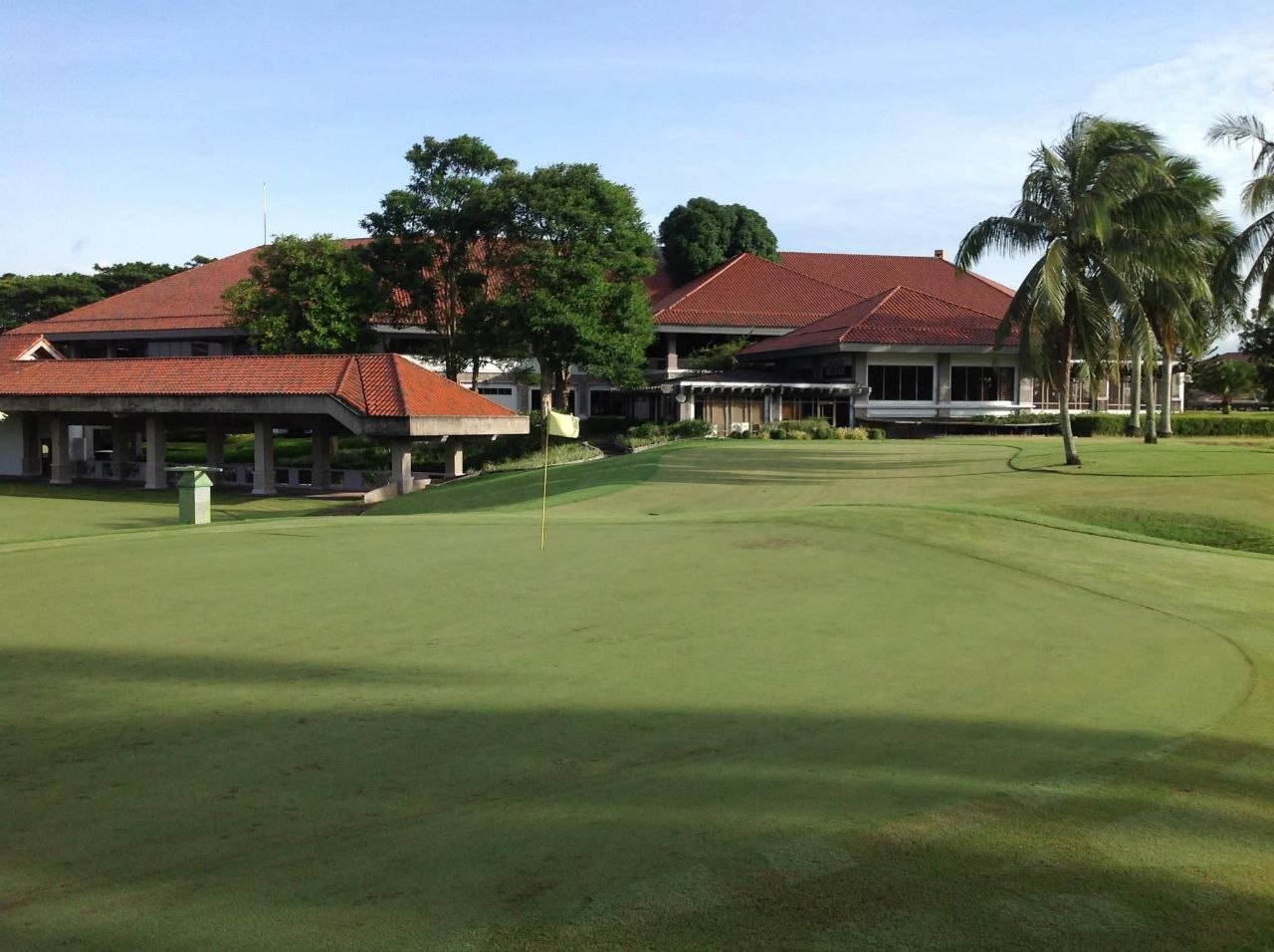 Mount Malarayat Golf & Country Club editorial view 3